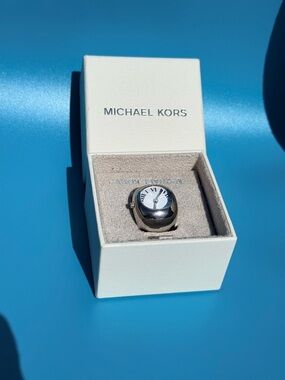 Michael Kors Rylee watch ring, style MK4873